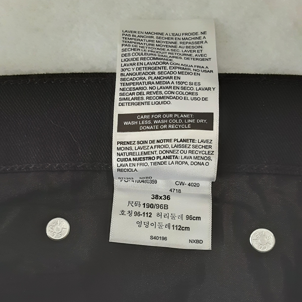 Levi's Signature Black Jeans - Picture 8 of 11